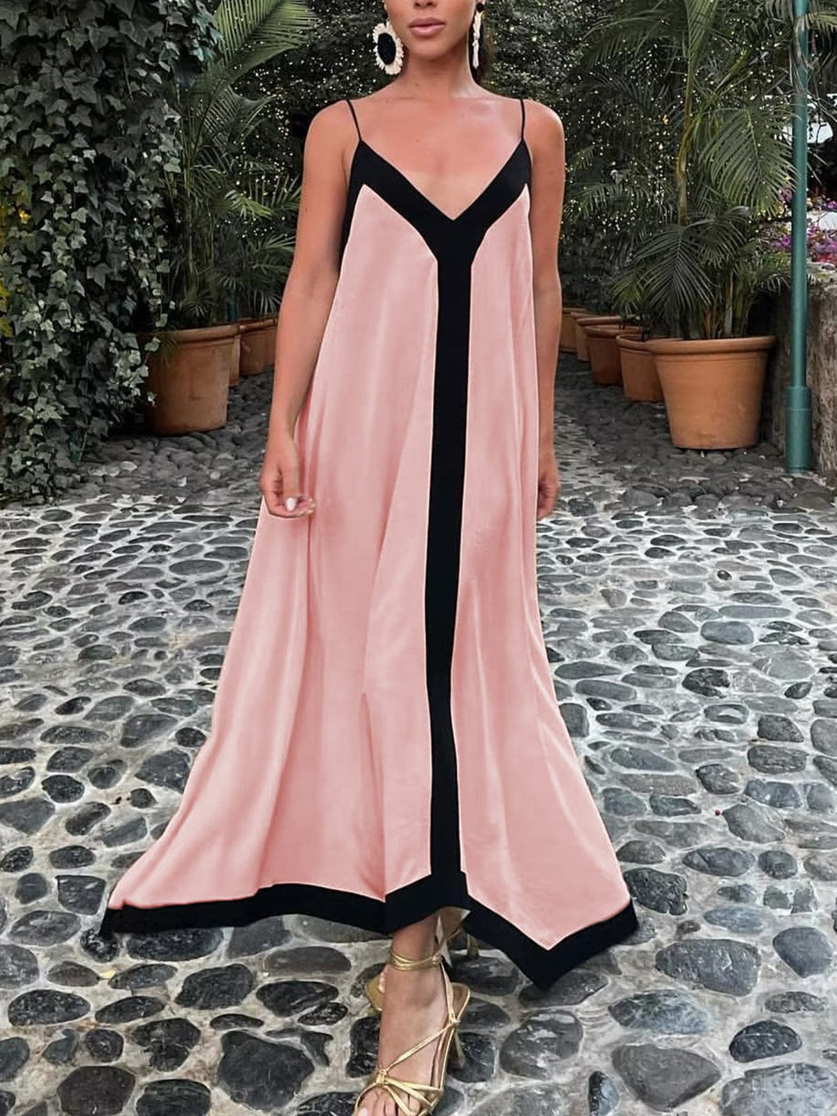 Adeltraud | Vloeiend V-hals Maxi-jurk met contrasterende details