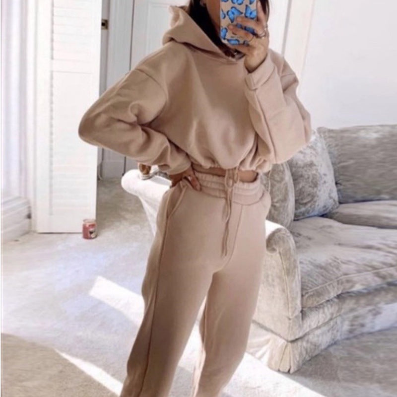 Lisa - Modieuze loungewear set met cropped hoodie en joggingbroek
